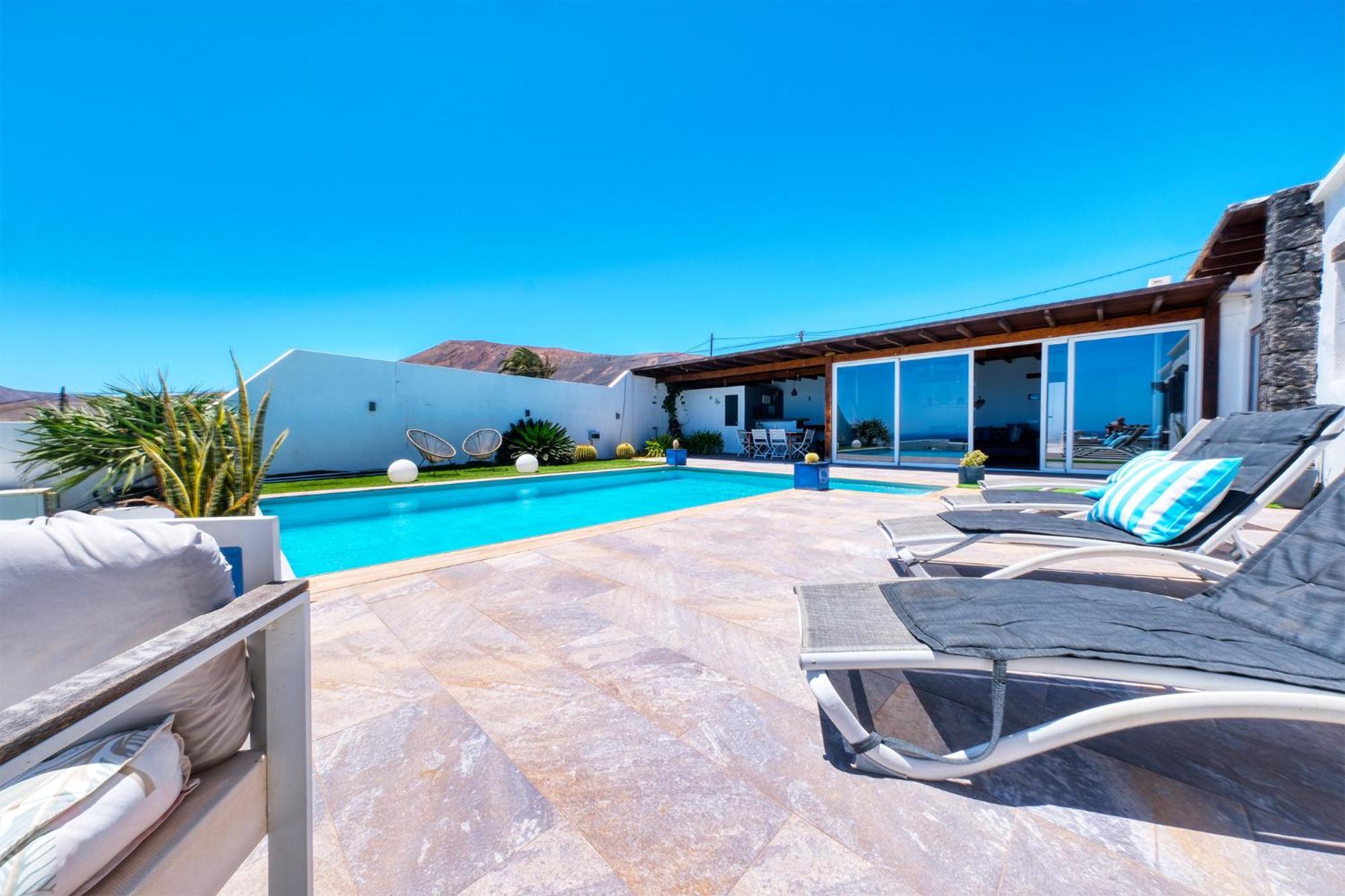 Villa Macher Piscina Y Bar Piscina ティアス エクステリア 写真